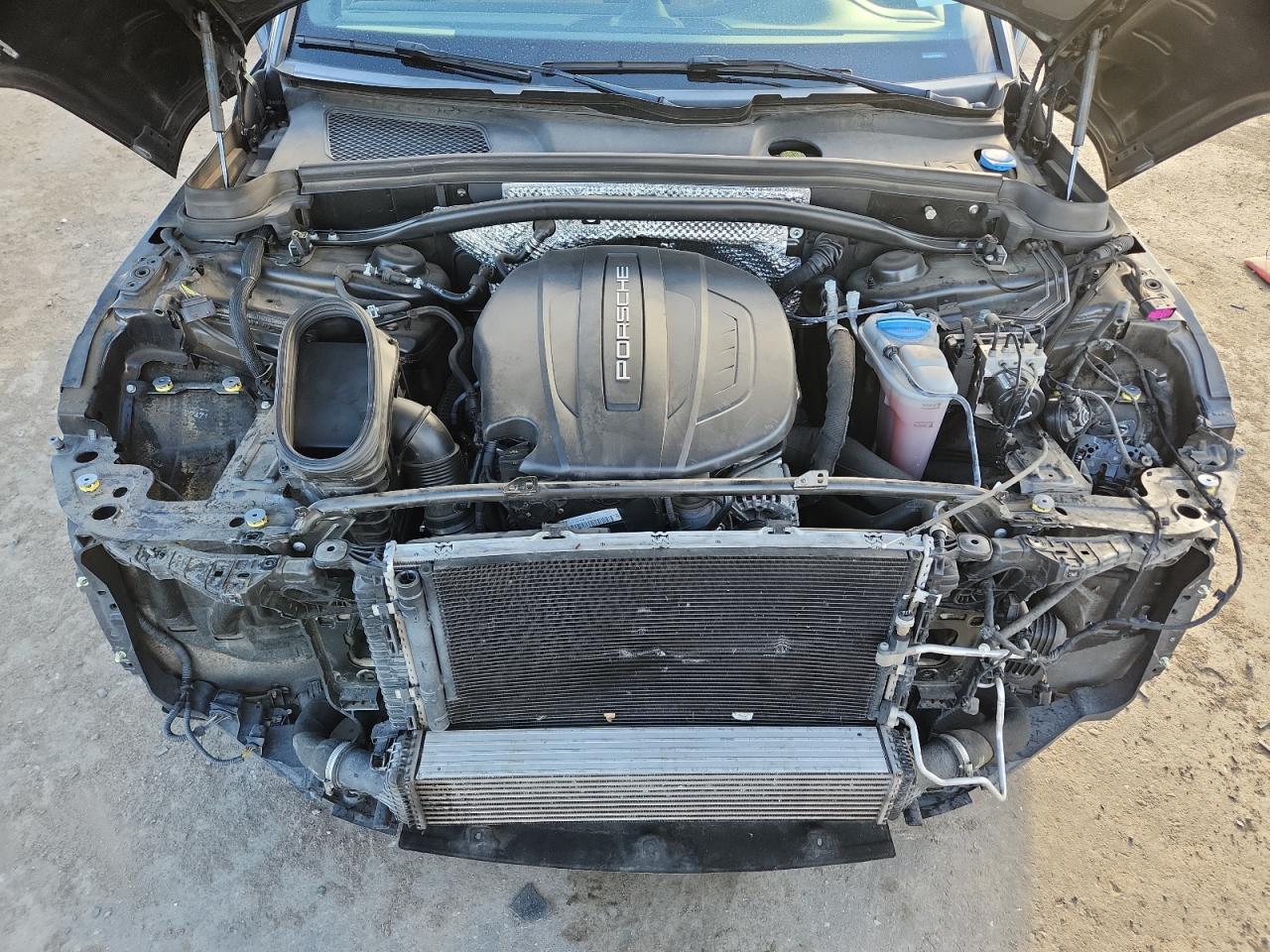 Porsche Macan Image 11