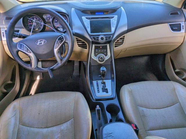 Hyundai ELANTRA Gls Image 12