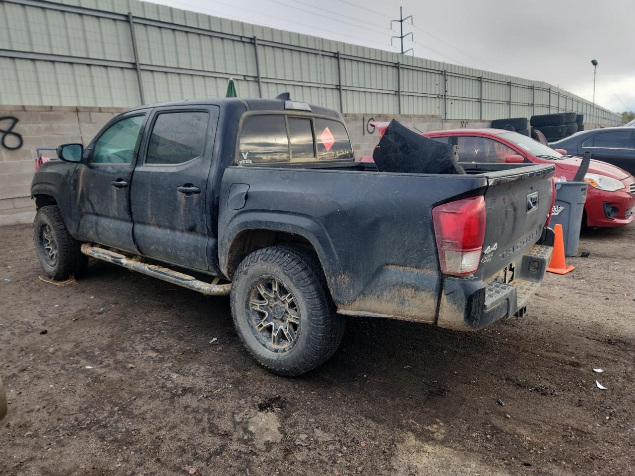 Toyota Tacoma Double Cab Image 2