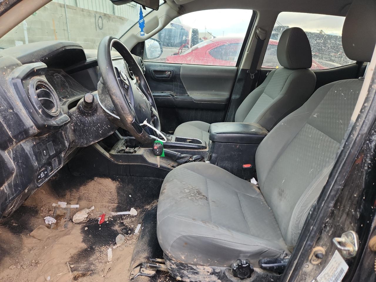 Toyota Tacoma Double Cab Image 6