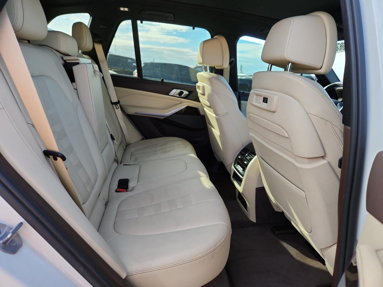 BMW X Series Xdrive40i Image 9