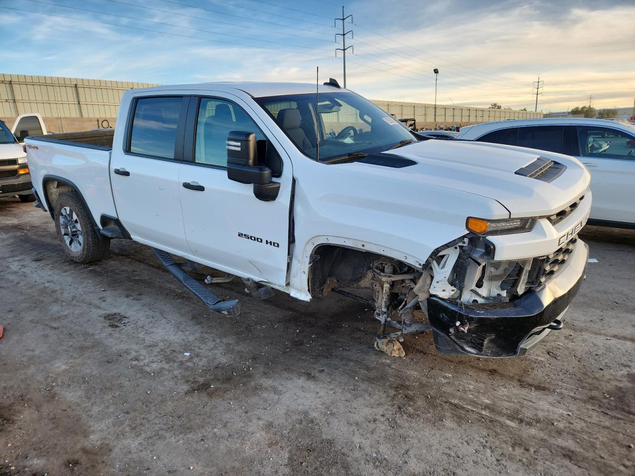 Chevrolet Silverado K2500 Custom Image 4