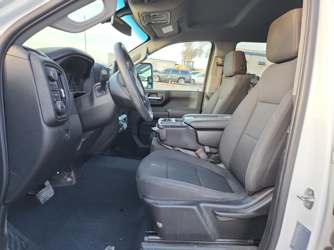 Chevrolet Silverado K2500 Custom Image 7