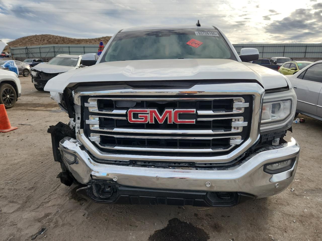 GMC Sierra K1500 Slt Image 3