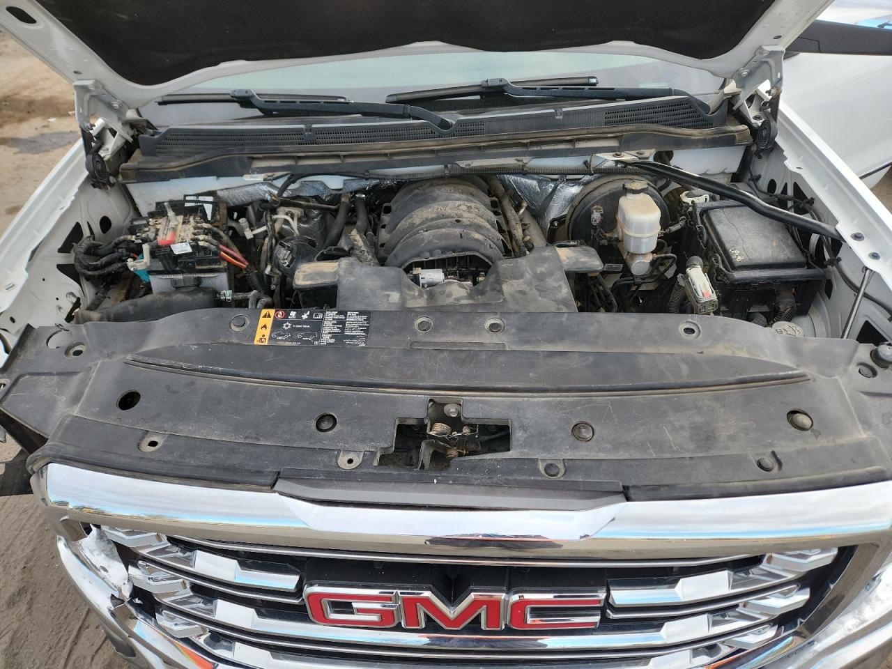 GMC Sierra K1500 Slt Image 6
