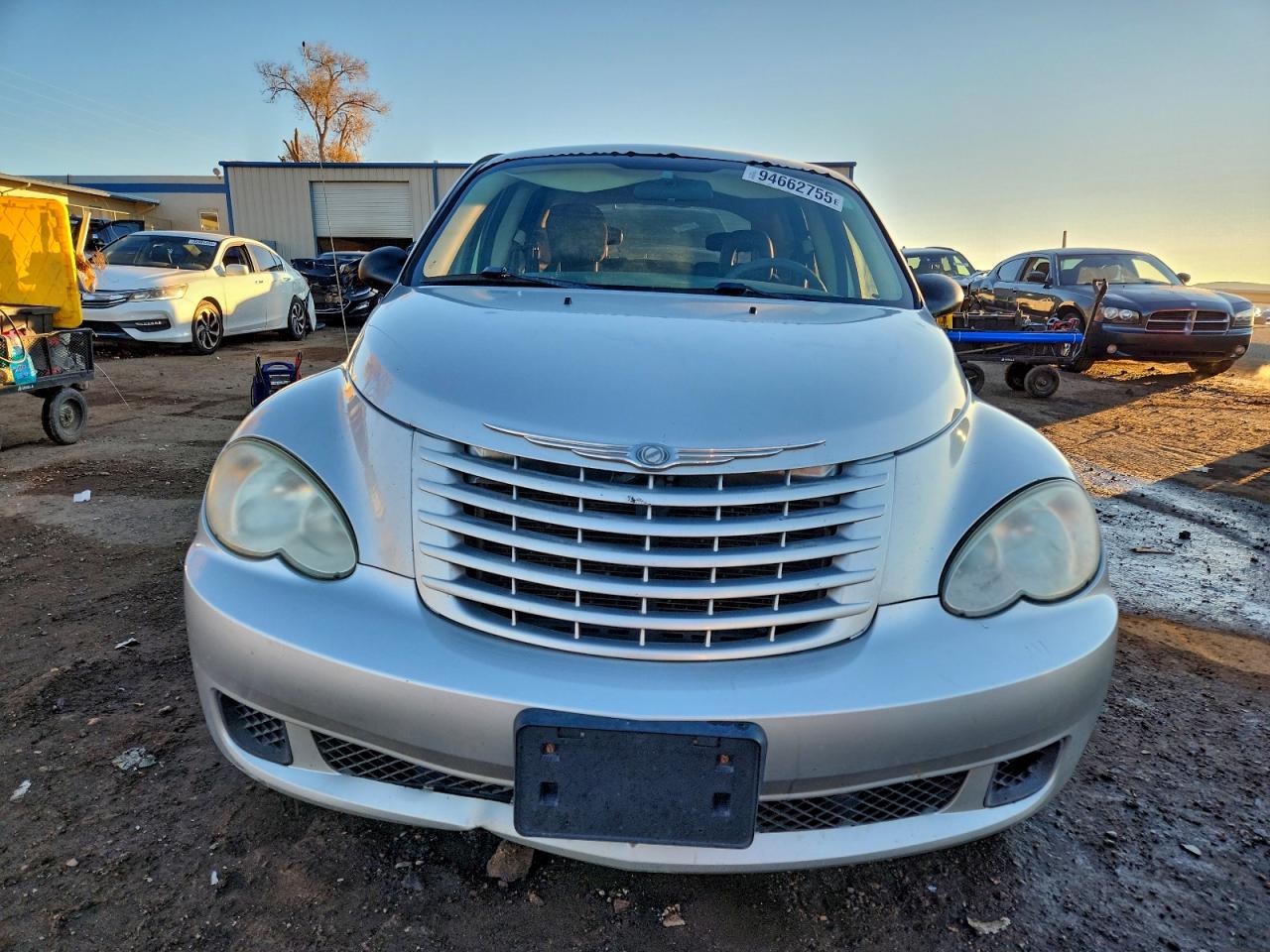 Chrysler PT Cruiser Image 9