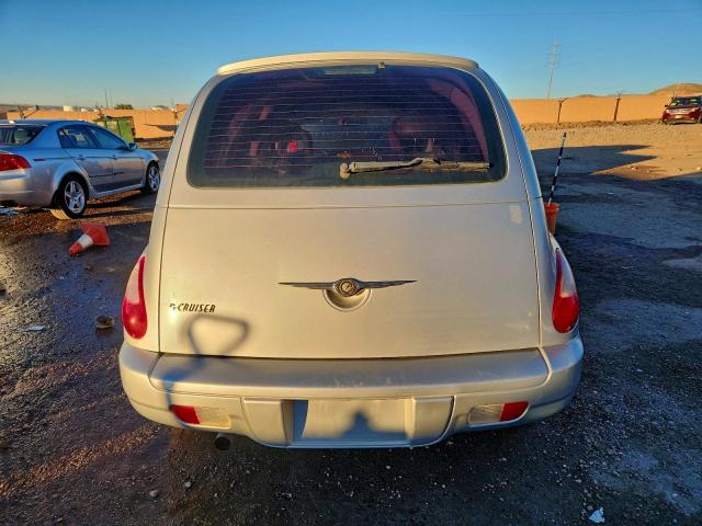 Chrysler PT Cruiser Image 2