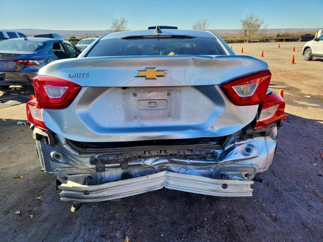 Chevrolet Cruze Ls Image 7