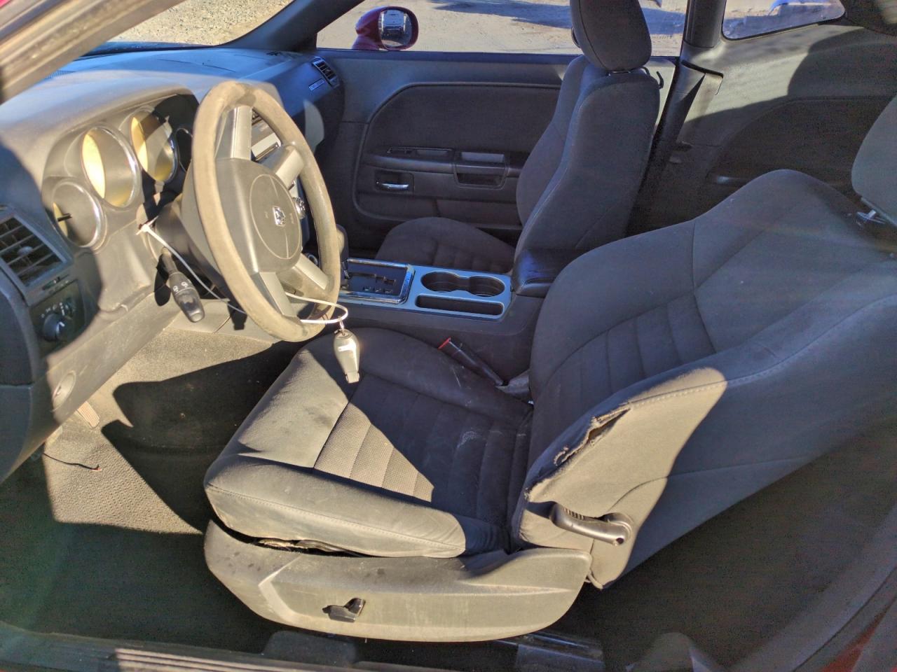 Dodge Challenger Se Image 12