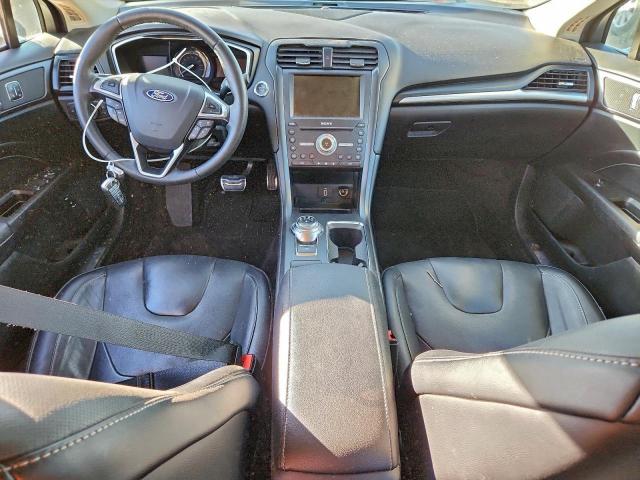 Ford Fusion Titanium Phev Image 4