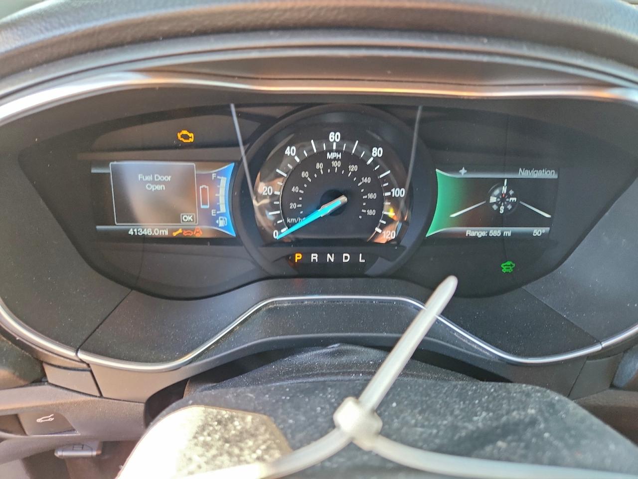 Ford Fusion Titanium Phev Image 11