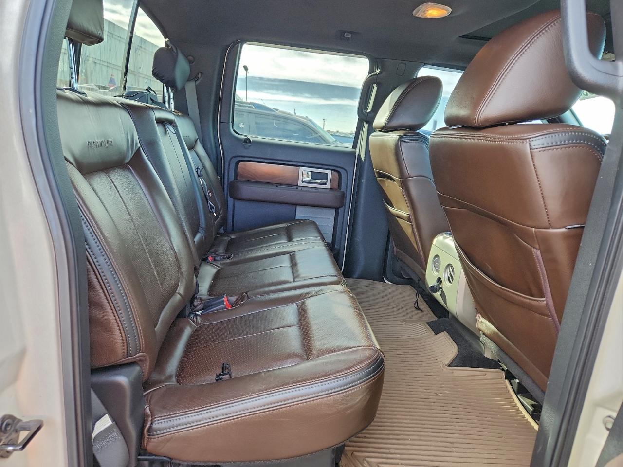 Ford F-150 Supercrew Image 11