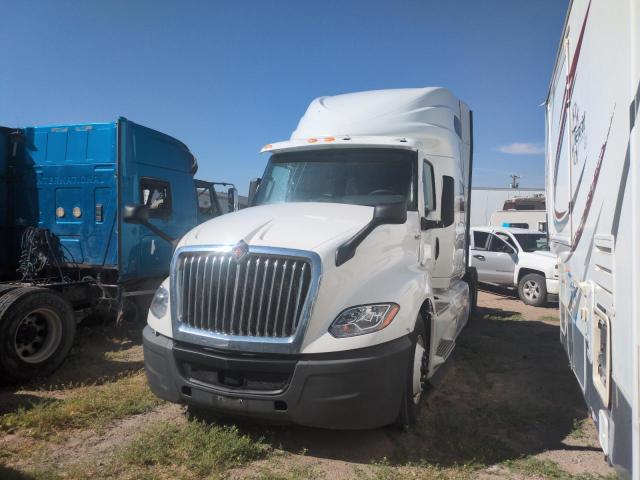 International Lt625 Image 2