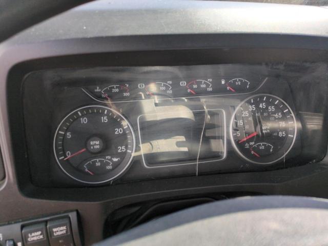 International Lt625 Image 9