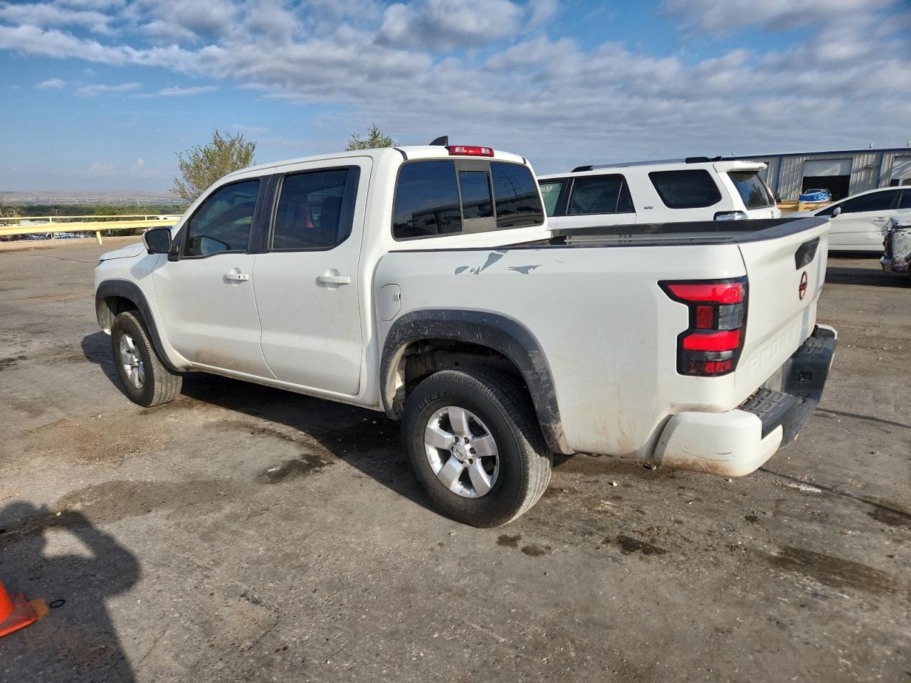 Nissan Frontier S Image 6