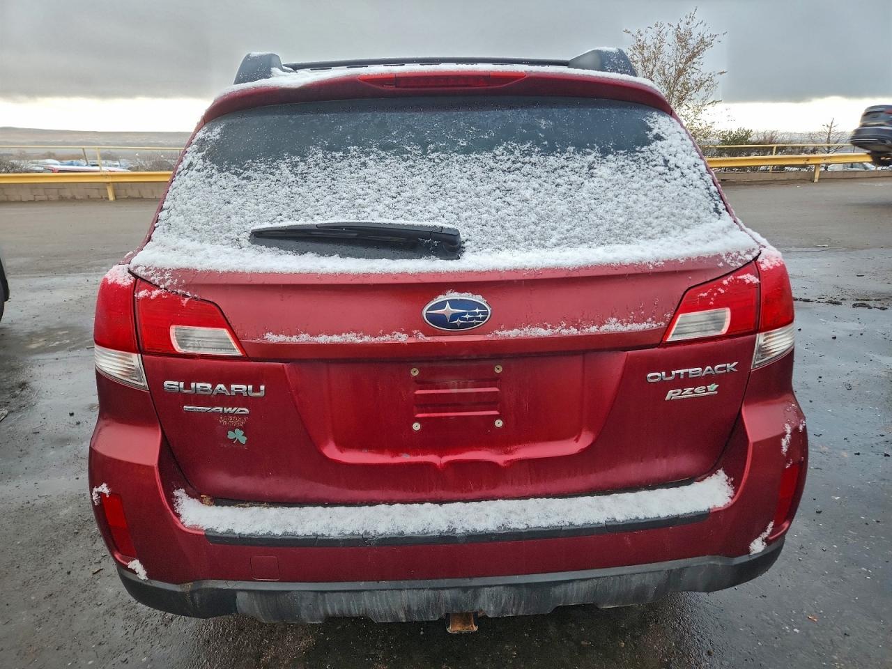 Subaru Outback 2.5i Premium Image 5