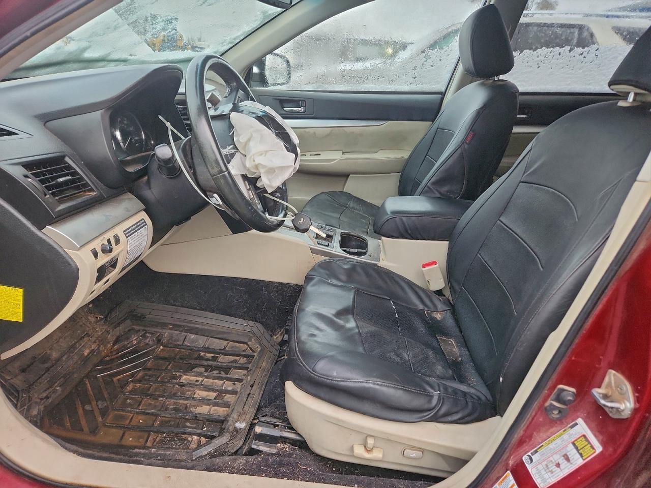 Subaru Outback 2.5i Premium Image 2