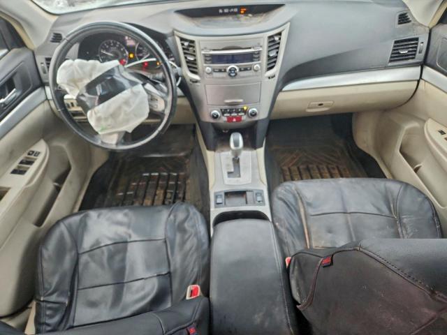Subaru Outback 2.5i Premium Image 4