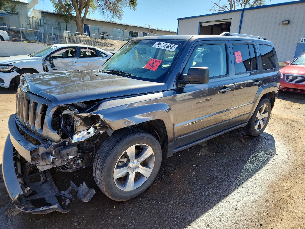 Jeep Patriot Latitude Image 1