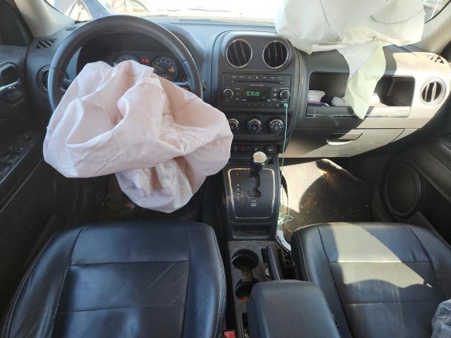 Jeep Patriot Latitude Image 6