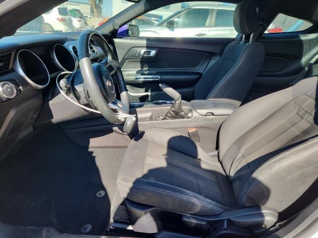 Ford Mustang Image 6