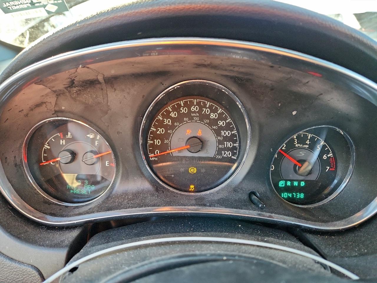 Chrysler 200 Limited Image 3