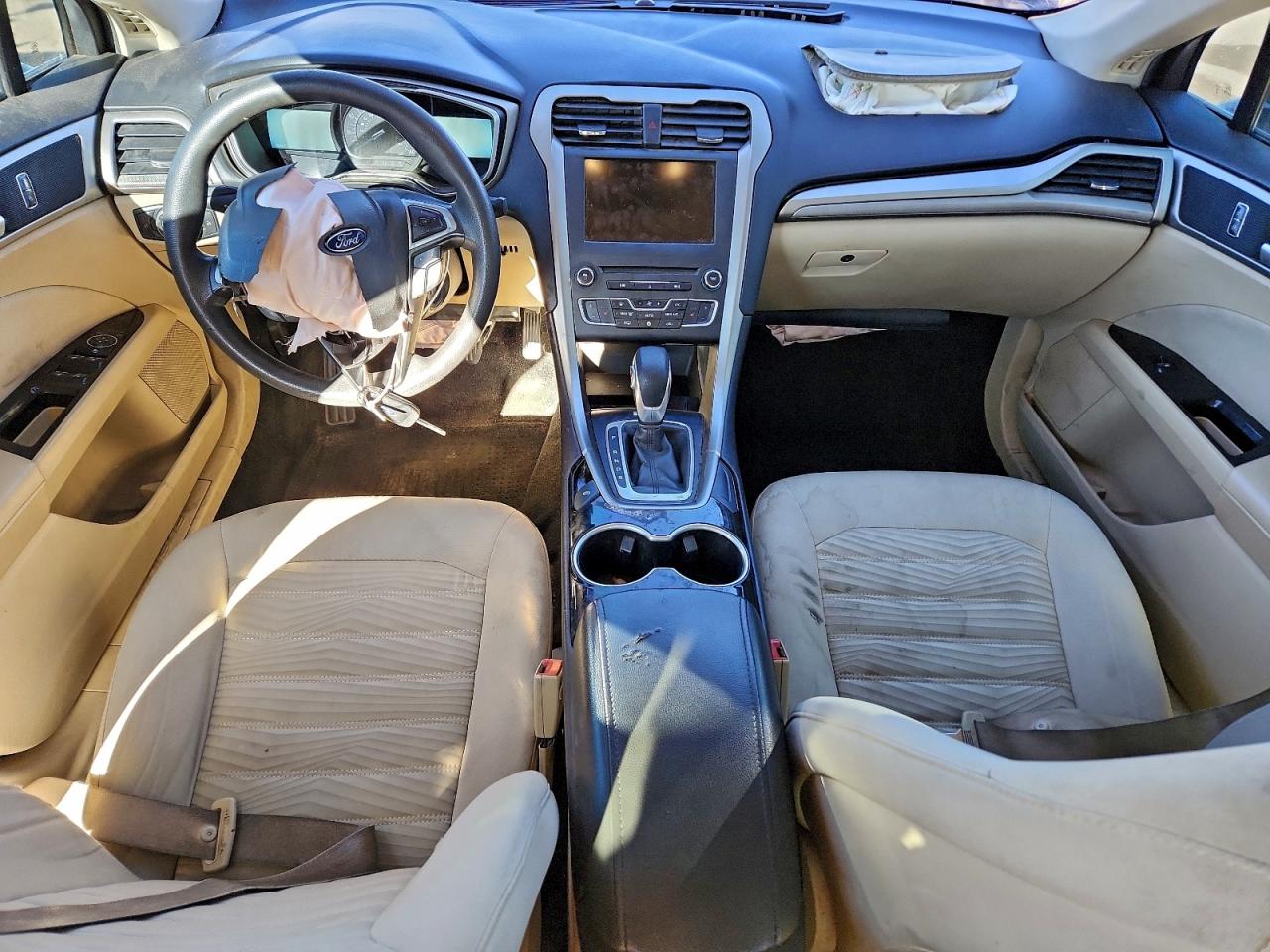 Ford Fusion Se Image 11