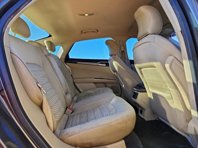 Ford Fusion Se Image 7