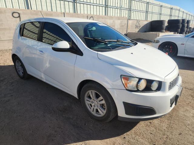 Chevrolet Sonic Lt Image 8