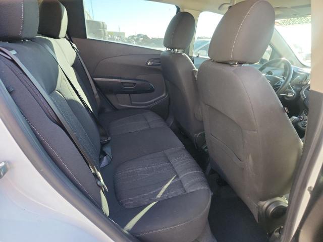 Chevrolet Sonic Lt Image 9