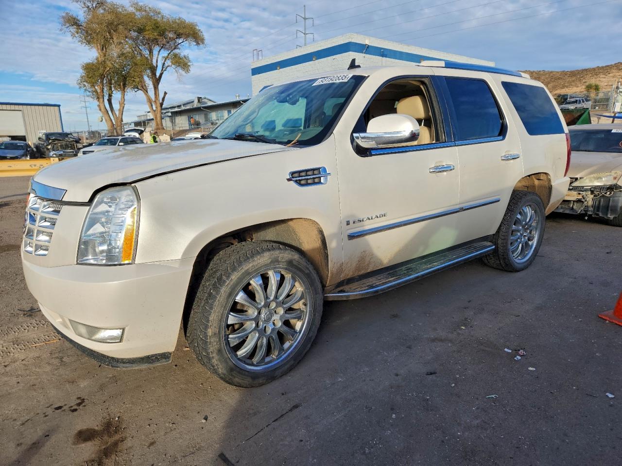 Cadillac Escalade Luxury Image 1