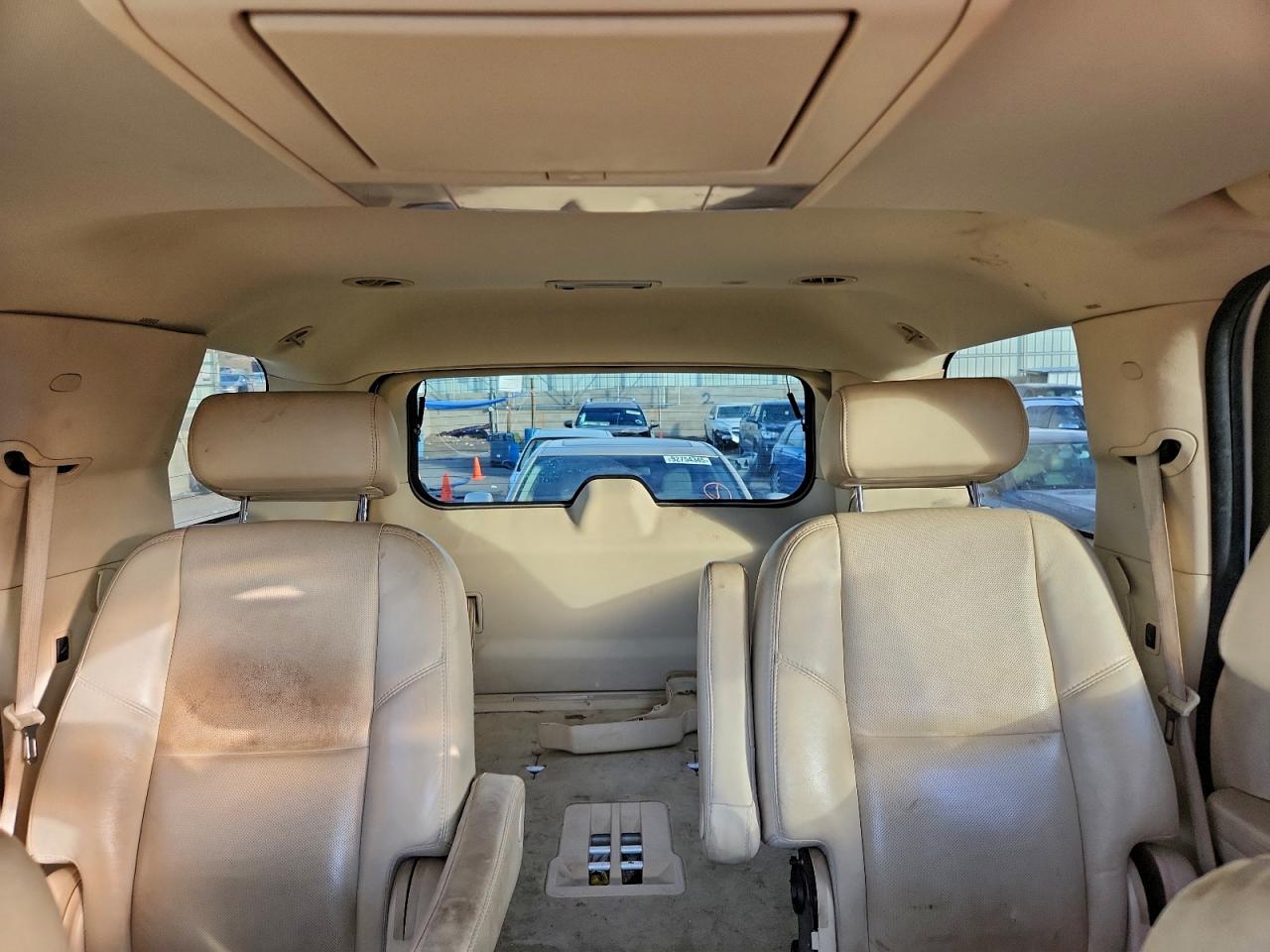 Cadillac Escalade Luxury Image 10