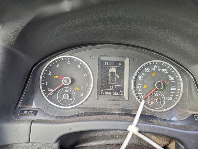 Volkswagen Tiguan S Image 8
