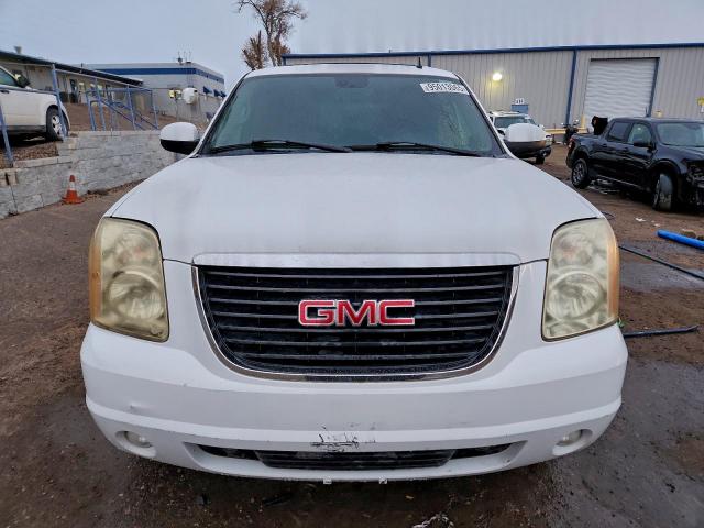 GMC Yukon Image 4