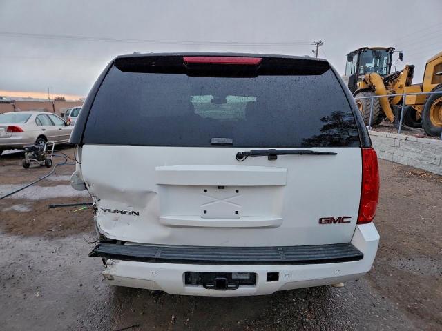 GMC Yukon Image 5