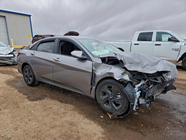 Hyundai ELANTRA Sel Image 3