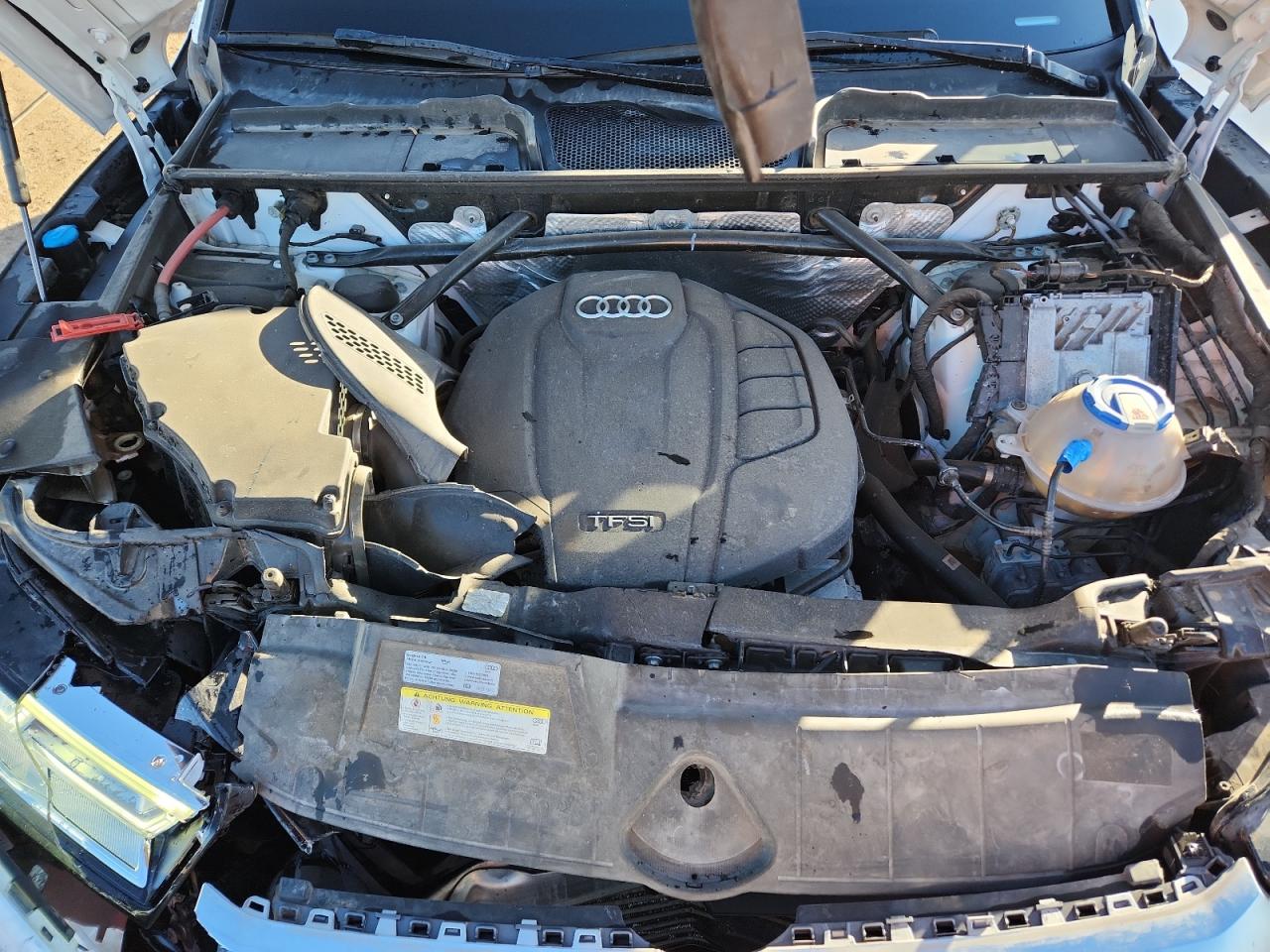 Audi Q5 Premium Plus Image 11