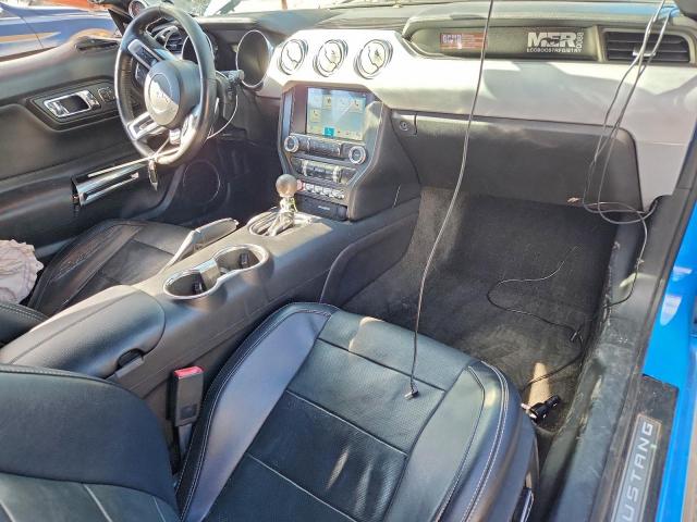 Ford Mustang Image 9