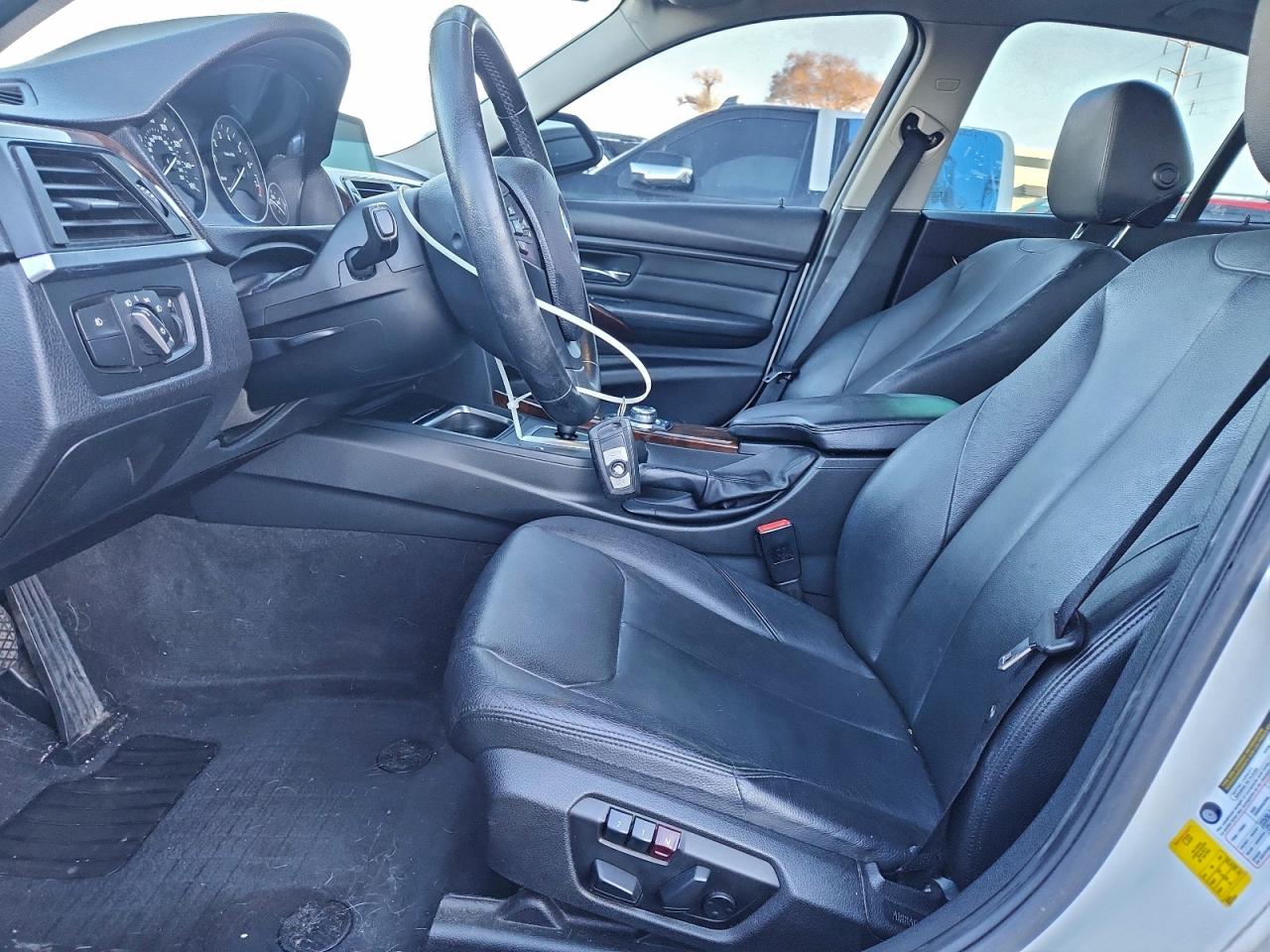 BMW 3 Series I Image 7