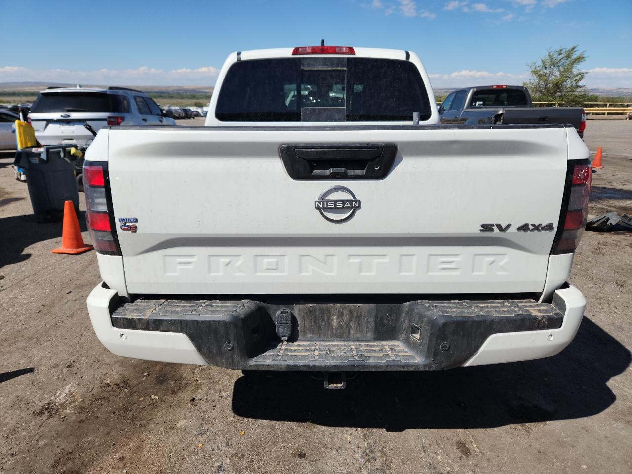 Nissan Frontier S Image 6