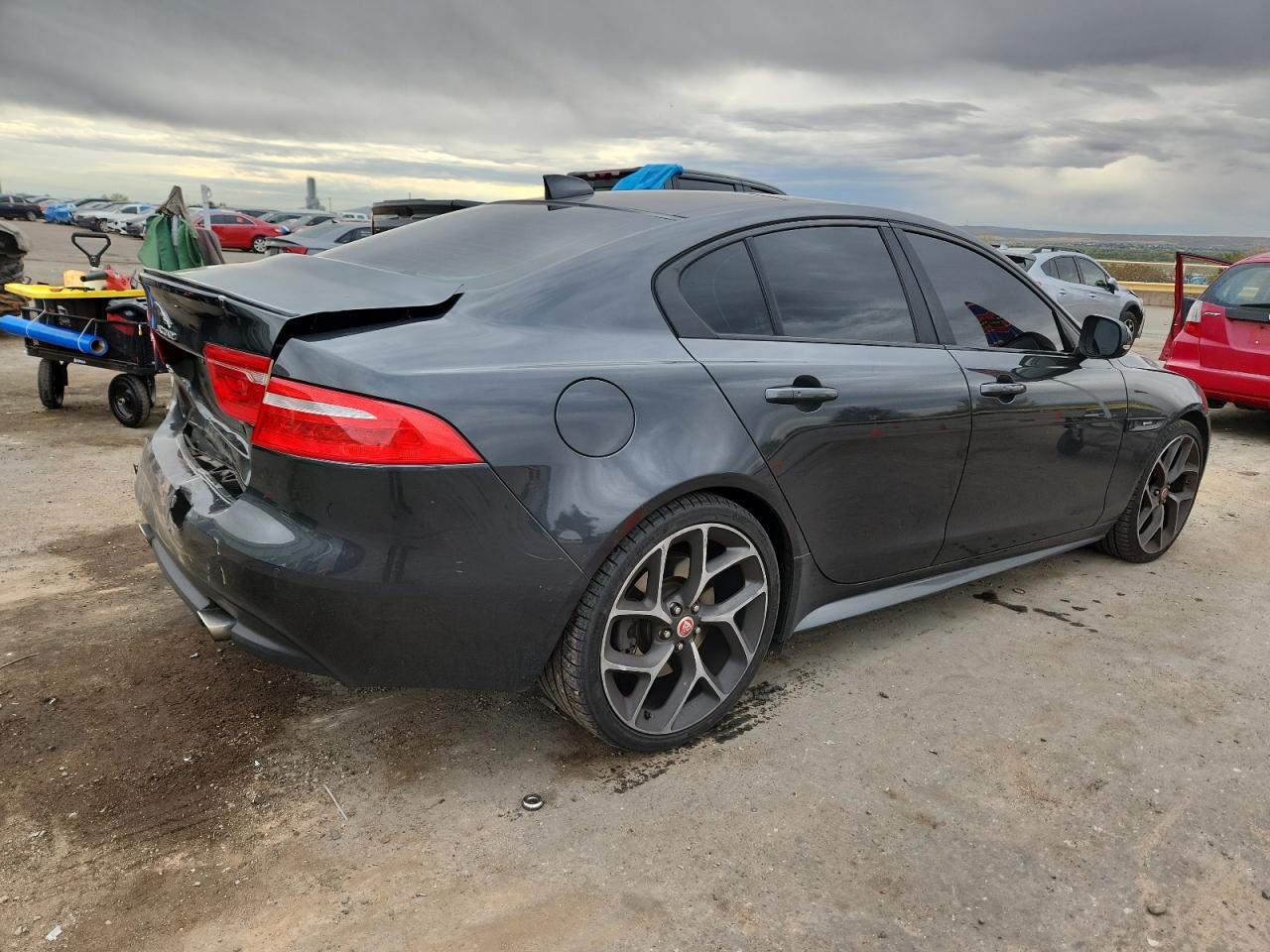 Jaguar XE R - Sport Image 9