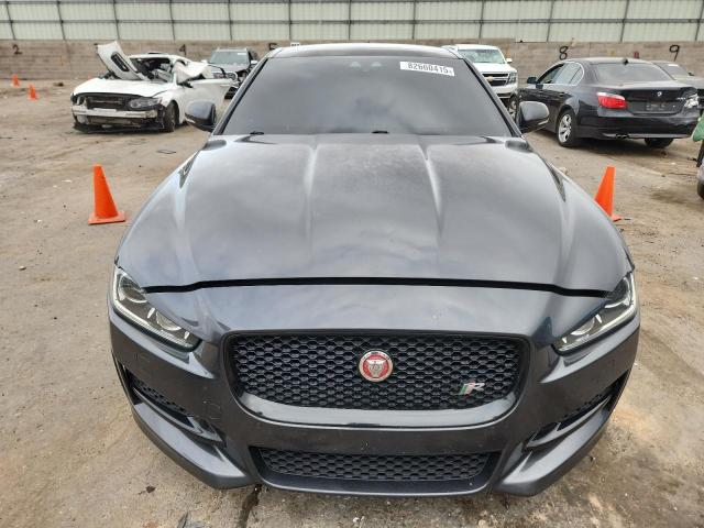 Jaguar XE R - Sport Image 4