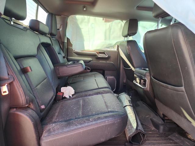 GMC Sierra K2500 Denali Image 8