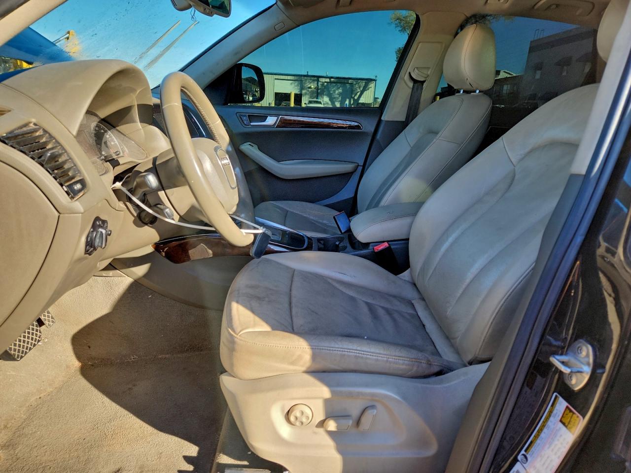 Audi Q5 Premium Plus Image 8