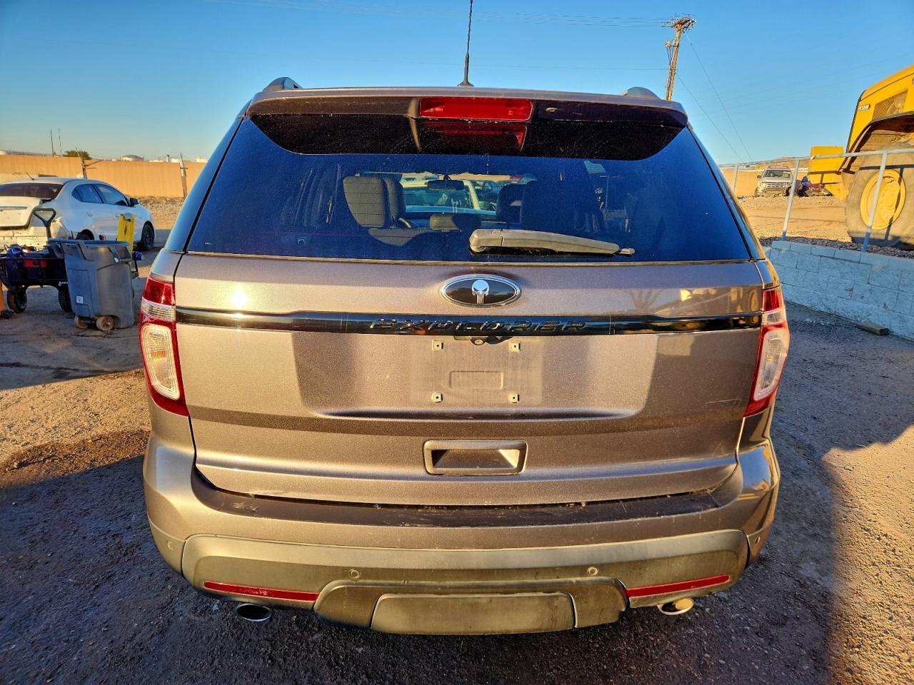 Ford Explorer Xlt Image 10