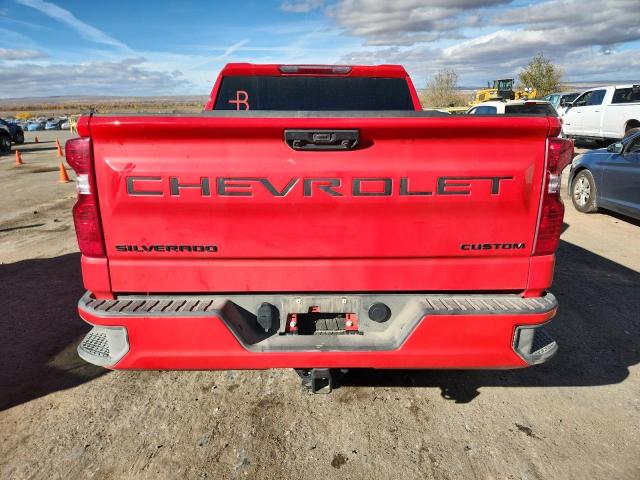 Chevrolet Silverado K1500 Custom Image 2