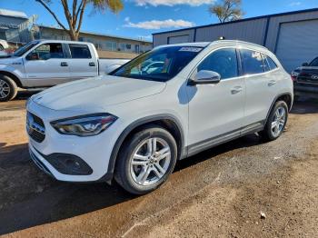  Salvage Mercedes-Benz GLA