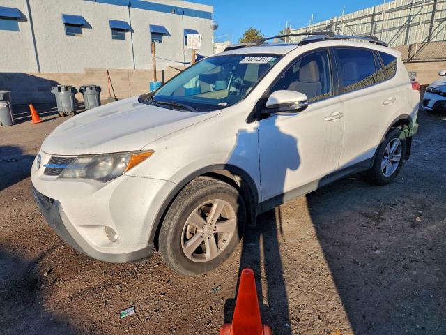  Salvage Toyota RAV4