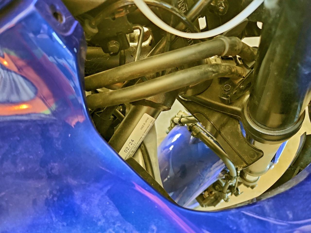 Yamaha Yzfr7 Image 2