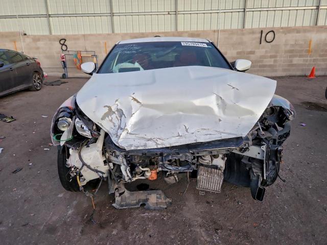 Hyundai VELOSTER Turbo Image 10